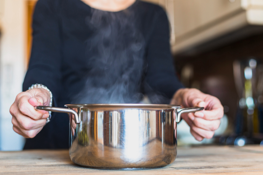 Panela de Pressão Elétrica ou Tradicional: Qual a Melhor Opção em 2025 para Sua Cozinha 5 panela